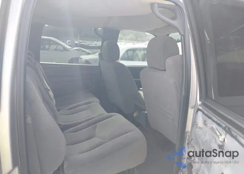 2005 Chevrolet Silverado 1500 Ls z USA, uszkodzony, nr VIN 2GCEC13T751258035